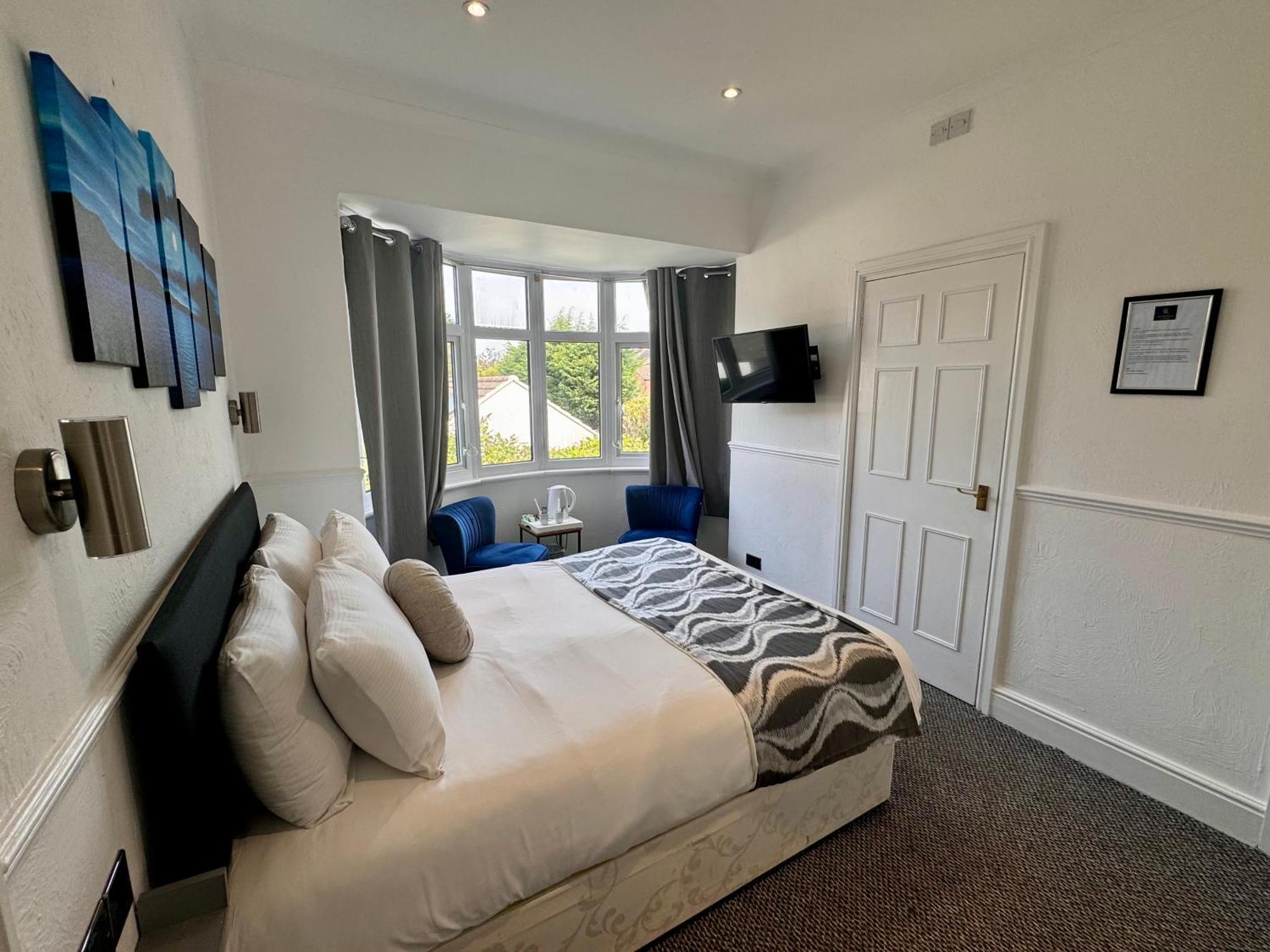 Charnwood Regency Guest House Loughborough Buitenkant foto