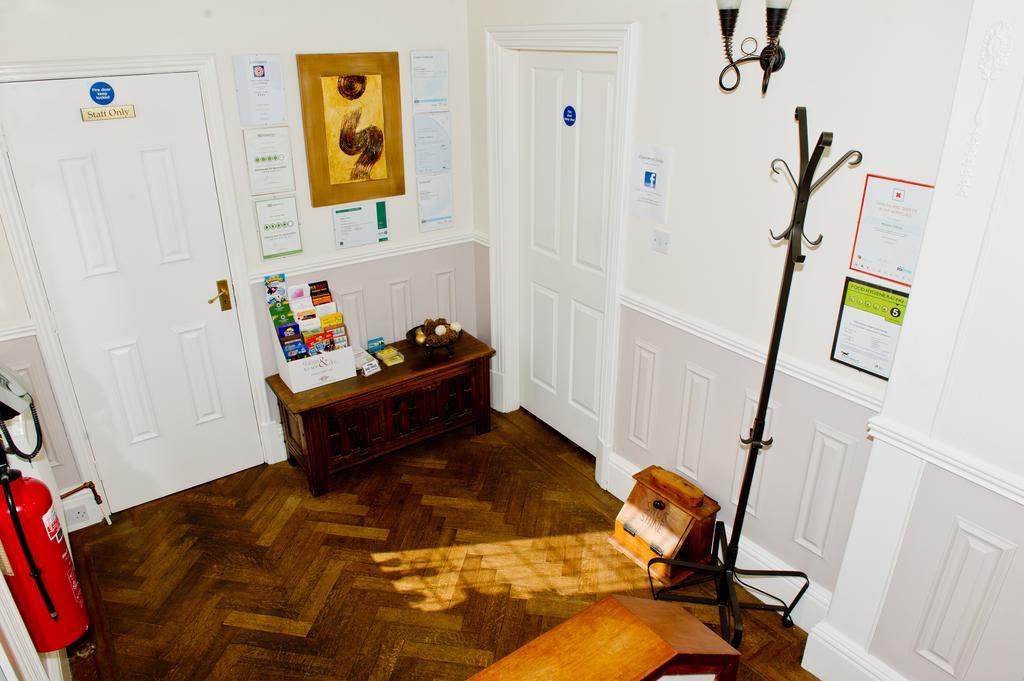 Charnwood Regency Guest House Loughborough Buitenkant foto